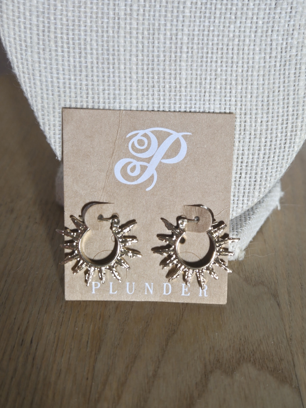 NWT Plunder Radiant Sunburst Hoop Earrings - Gold